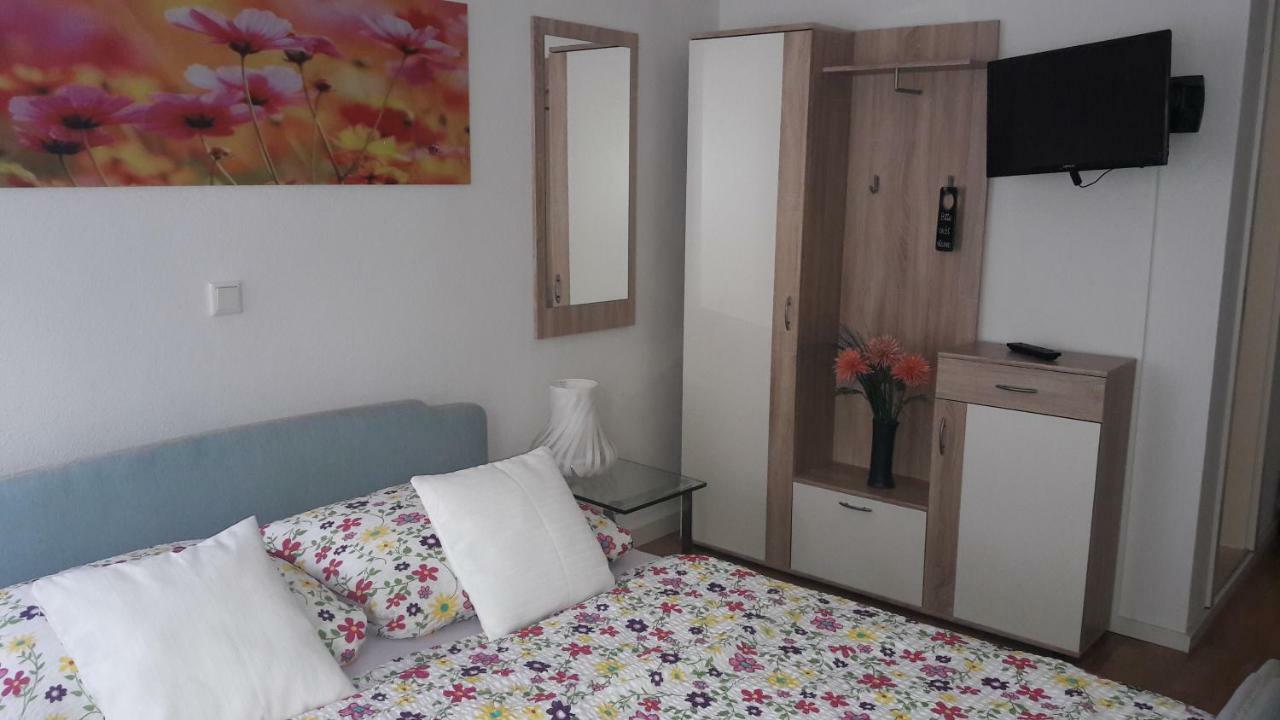 Pension Moserhaus Harburg  Ngoại thất bức ảnh